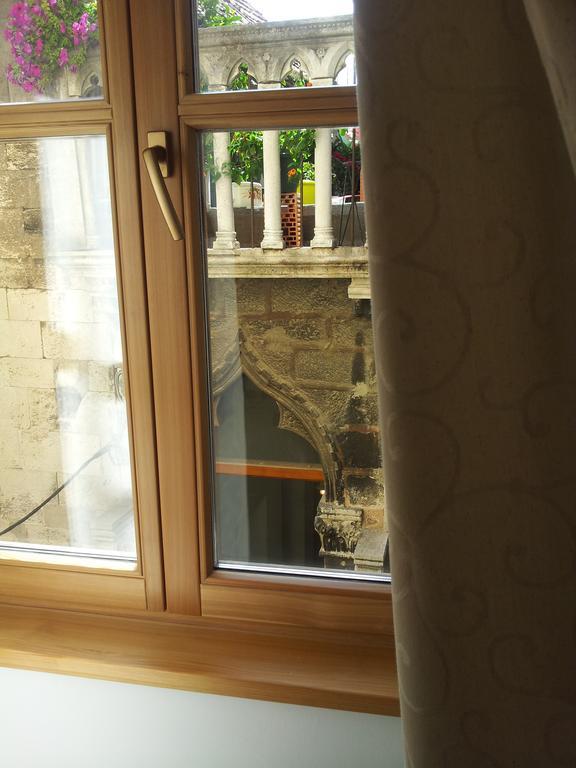 Old Town Apartment Mila Split Zimmer foto